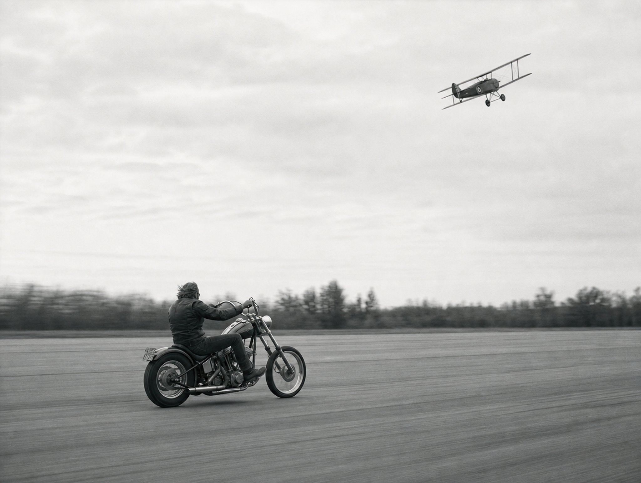 Biplane and Chrome, solo