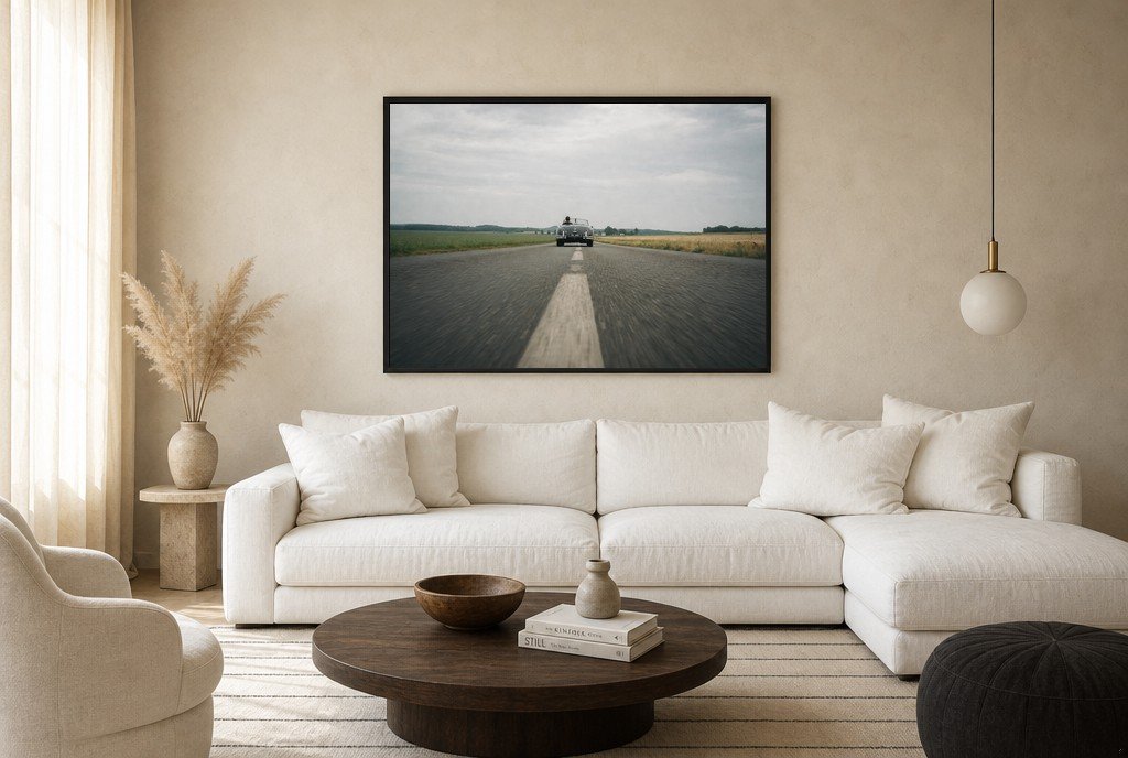 Runway to Nowhere, living room