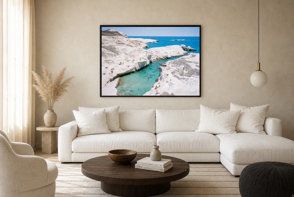 Into the Blue Pool, living room